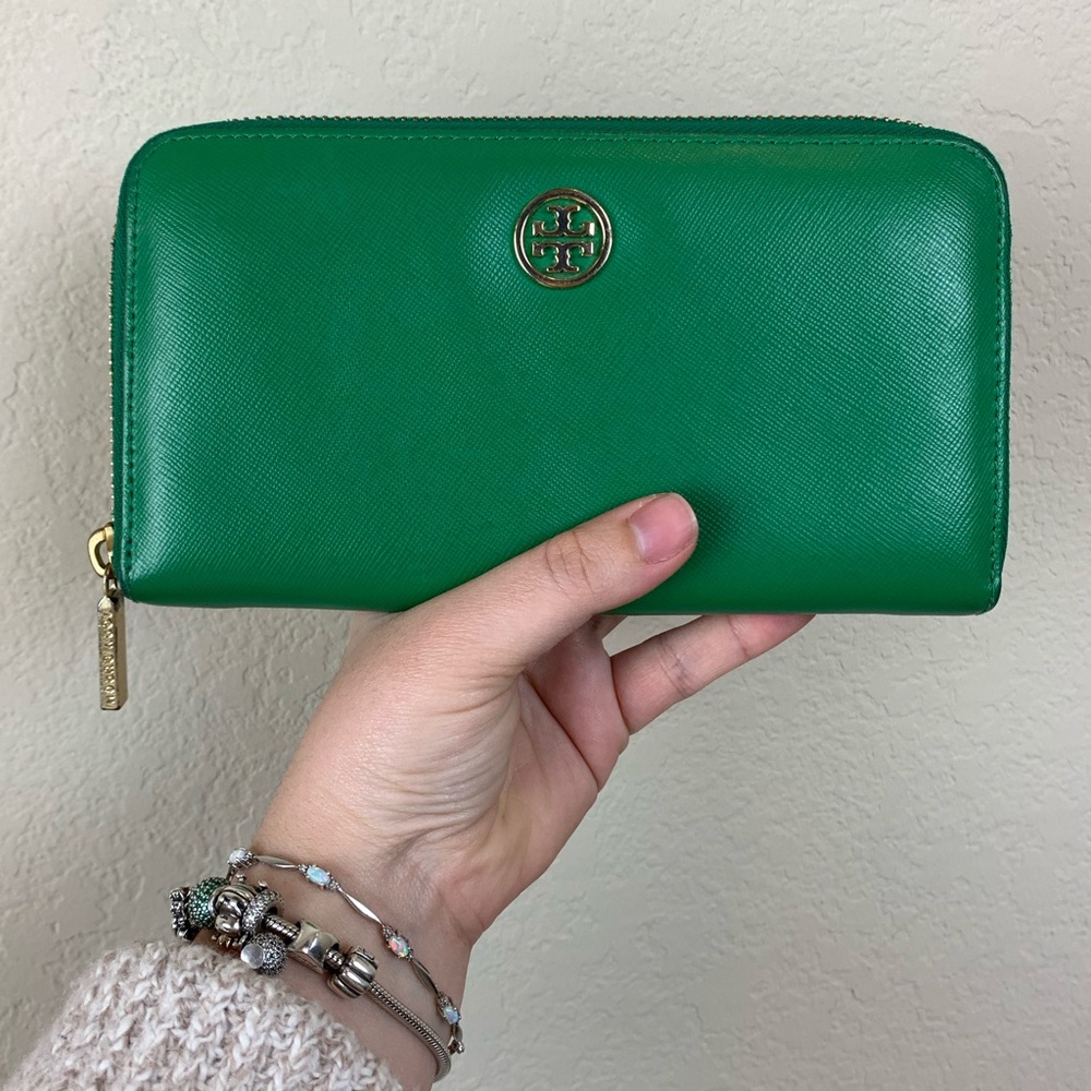 Tory Burch Green Full Zip Wallet